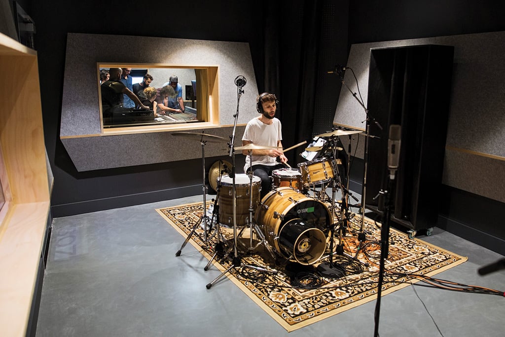 SAE-Sydney-sound-room