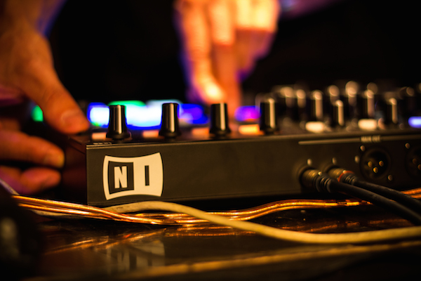 native instrument traktor kontrol s5 launch
