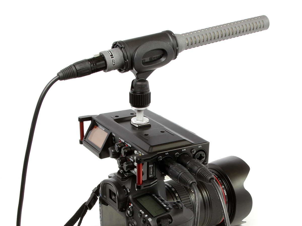 dr-70d_w_upside_mic