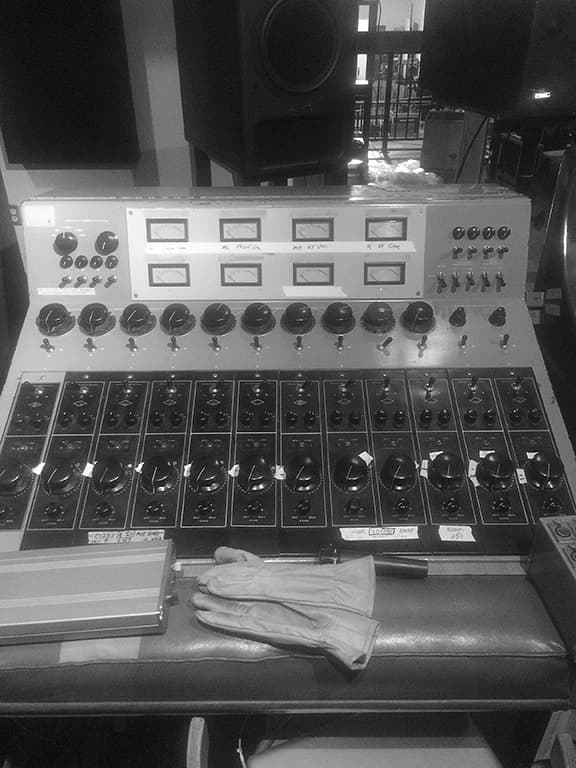 Teatro-UA-Green-board-b&w-pichi