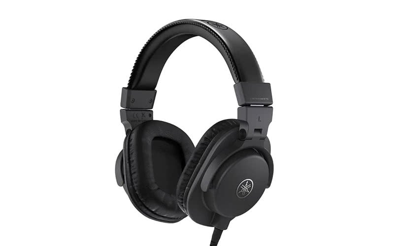 Yamaha HPH-MT5_at-christmas-stocking-fillers
