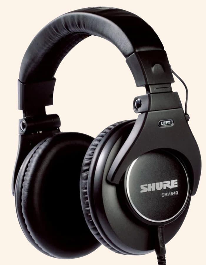 10. SHURE SRH840-pichi