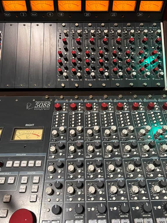 2.Rupert-Neve-Designs-pichi